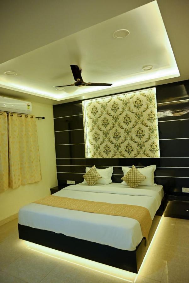 Hotel Golden Bliss Bhopal Exterior foto