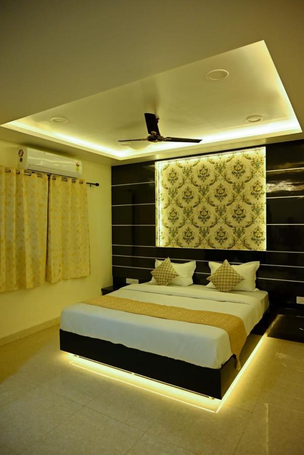 Hotel Golden Bliss Bhopal Exterior foto